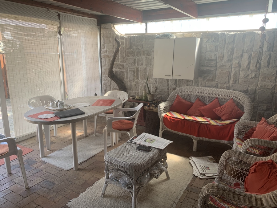 3 Bedroom Property for Sale in Table View Western Cape